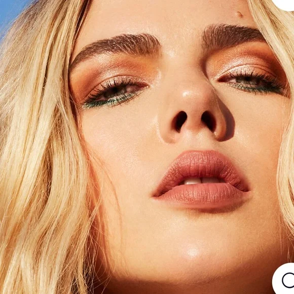 Urban Decay | Wild West Eyeshadow Palette NEW - Picture 5 of 11